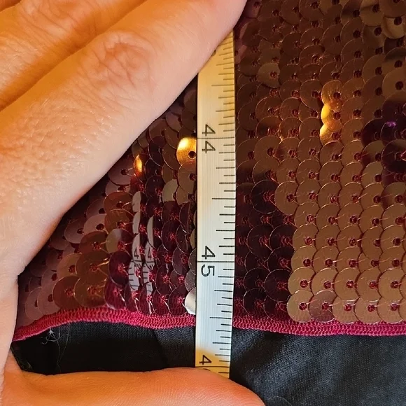 Express Sequin Midi Dress in Rich Burgundy - Picture 5 of 7